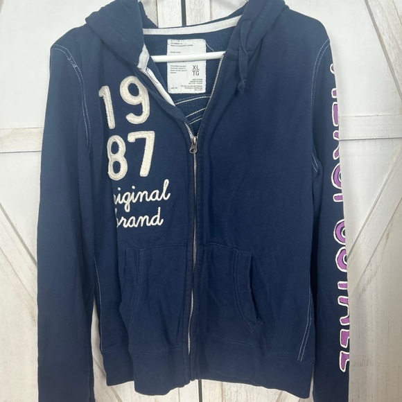 Aeropostale Dark Blue Hoodie with White Trim - Picture 1 of 5